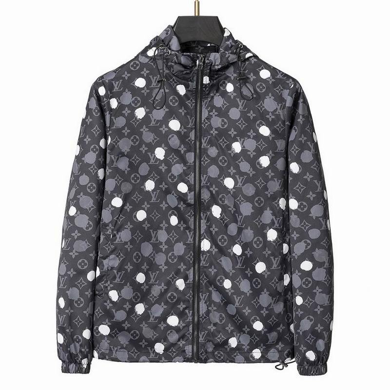 LV Men's Outwear 94